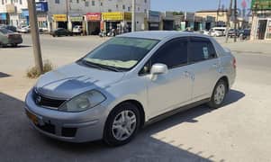 Nissan Tiida 2012 0