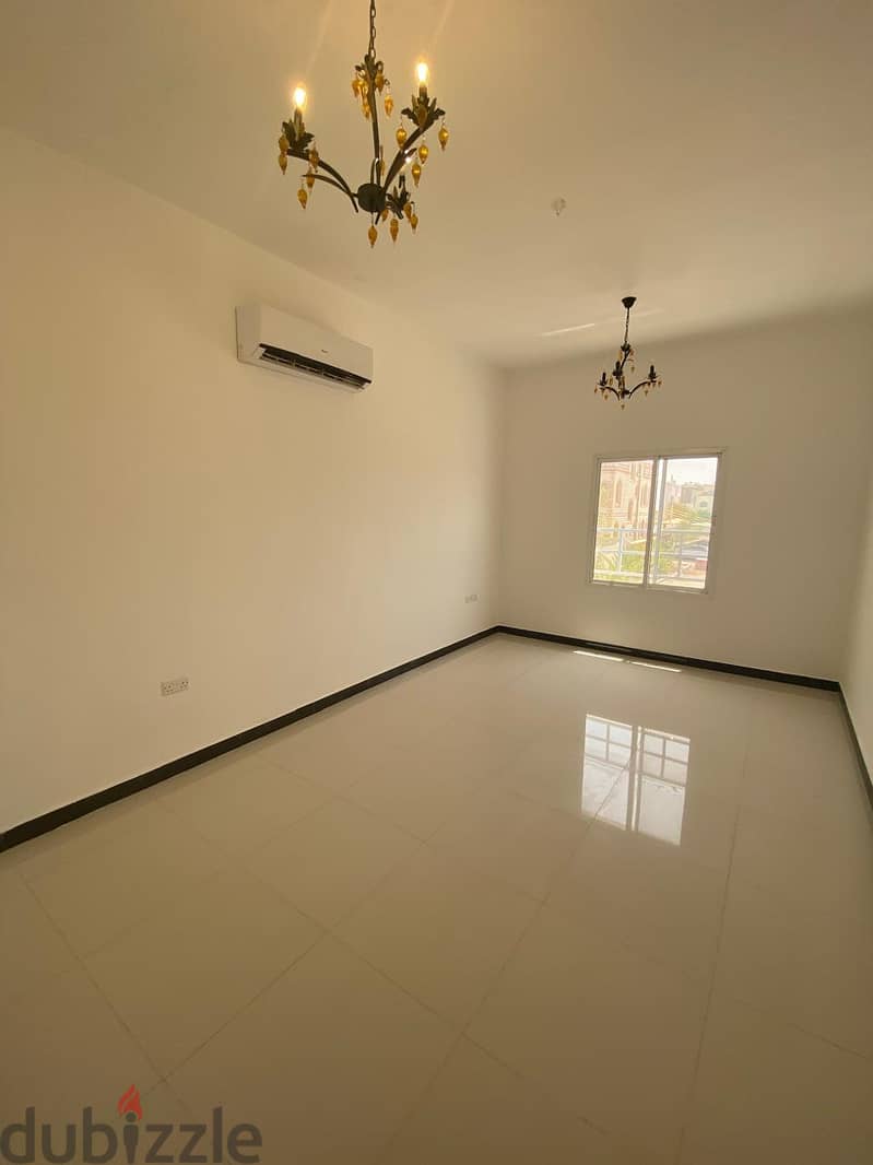 SR-Di-549 " Premium Quiet Villa to Let in Al khod 7 8