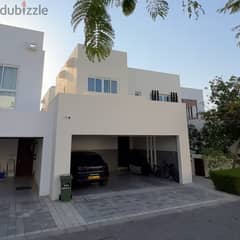 3 + 1 BR Fantastic Villa for Sale – Al Mouj 0