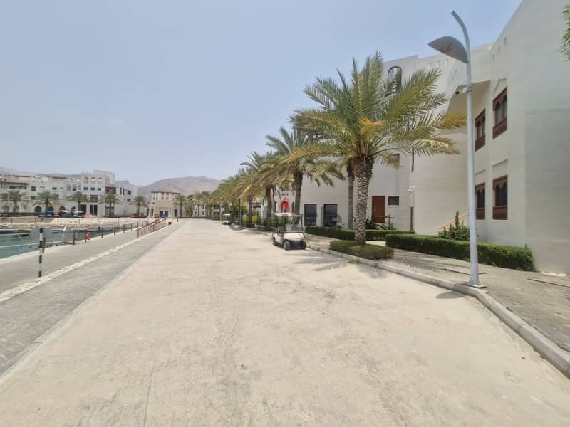 2 BR Stunning Apartment Facing Beach in Sifah for Sale 13