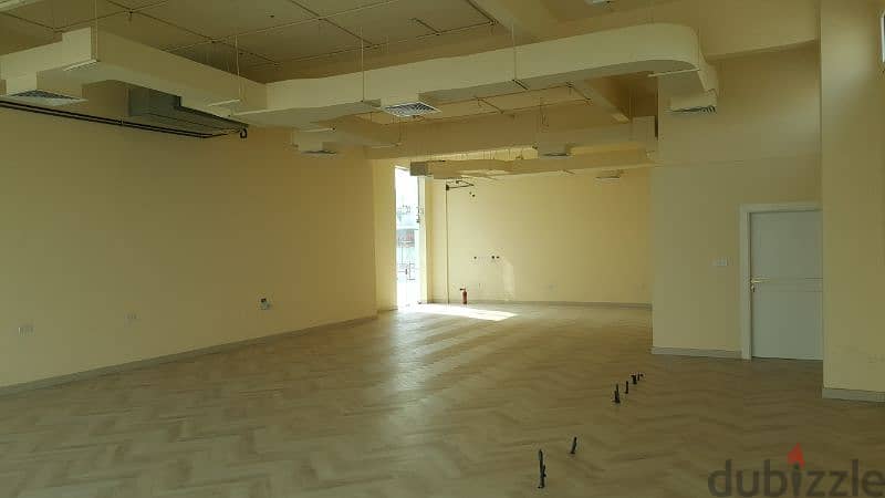 showroom at street barakat for rent 4