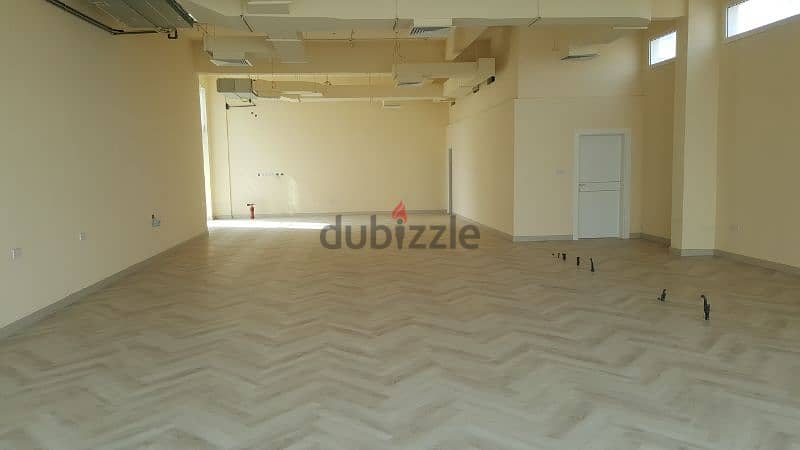 showroom at street barakat for rent 6