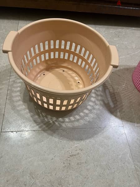 clothes basket 1