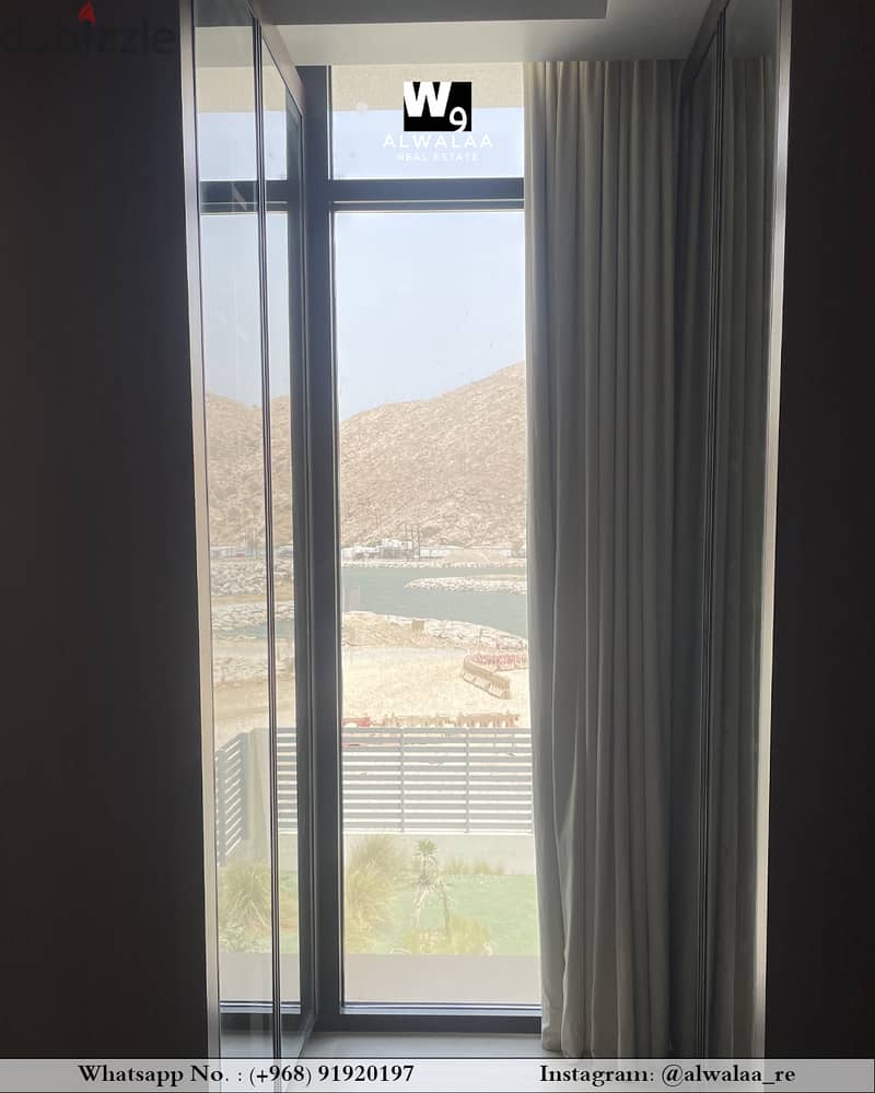 Stunning 4BR + 1 Villa: Courtyard, Balcony, Wadi View in Muscat! 15