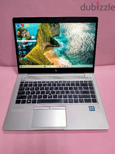 Offer Touch Screen 8th Generation Core i5-16gb Ram 256gb ssd 14 inch