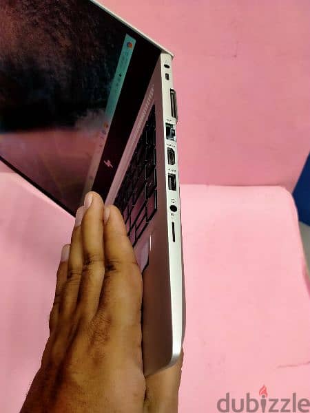 Offer Touch Screen 8th Generation Core i5-16gb Ram 512gb ssd 14 inch 2