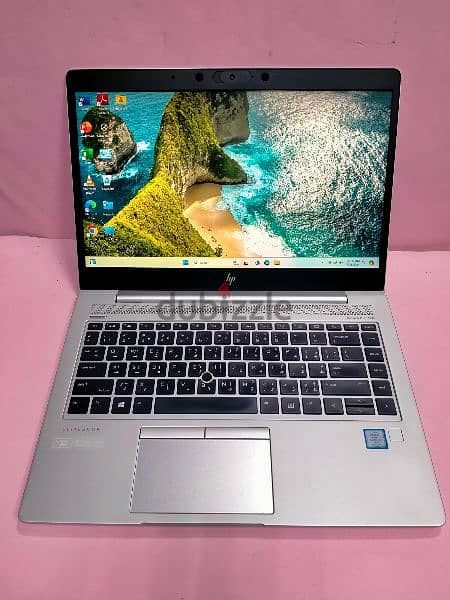 Offer Touch Screen 8th Generation Core i5-16gb Ram 512gb ssd 14 inch 5