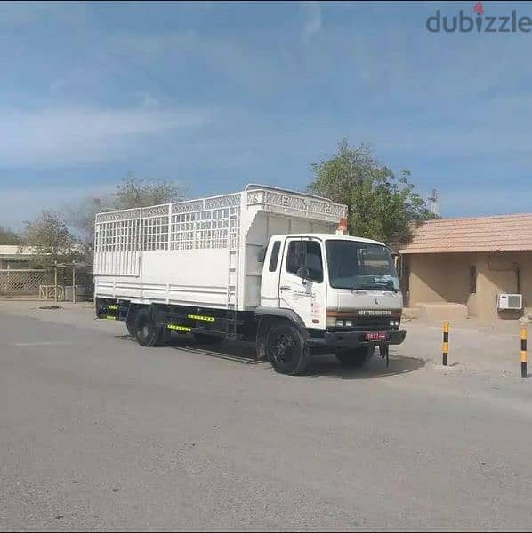 Truck for rent 3ton 7ton10 ton hiap Monthly daily bais all Oman servi 1