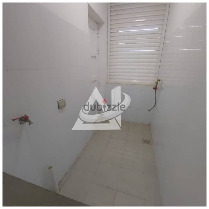 ADA201** Well Maintained 2BHK flat located in ghala 3