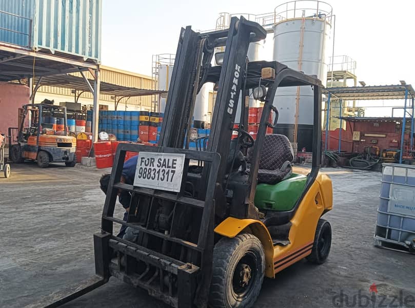 KOMATSU FORKLIFT 1