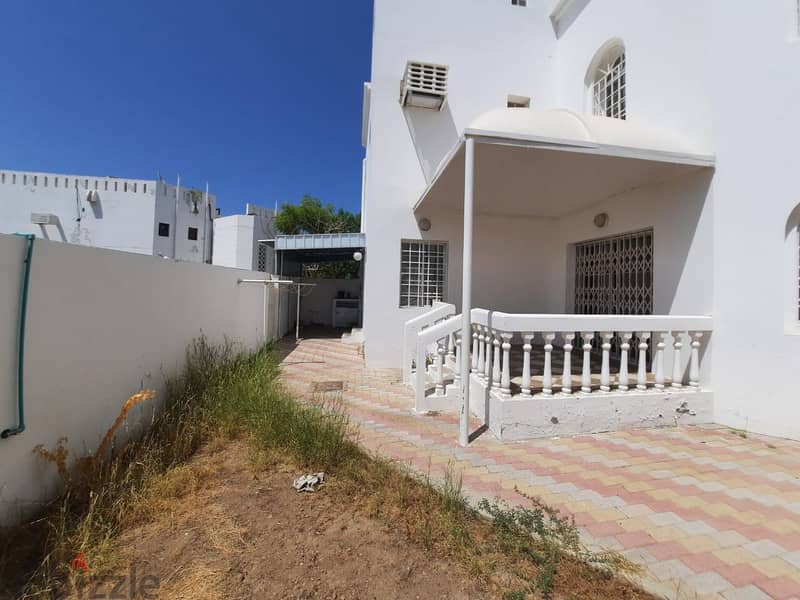 4BHK Villa FOR RENT in Madinat Qaboos near Omanoil PPV90 16