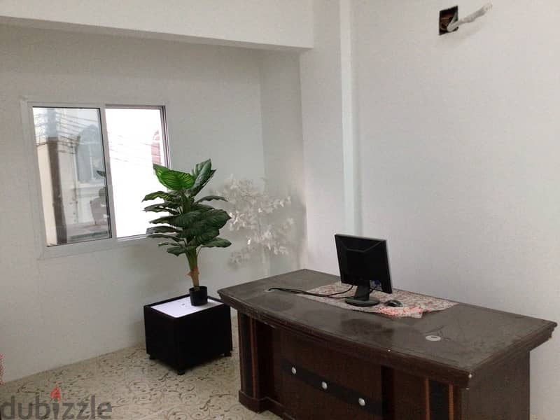 new commercial flats for rent in Ruwi 8