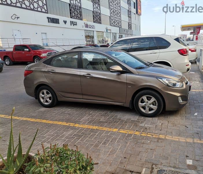 للايجار الشهري ب 5 ريال For monthly rent for 5 riyals 7