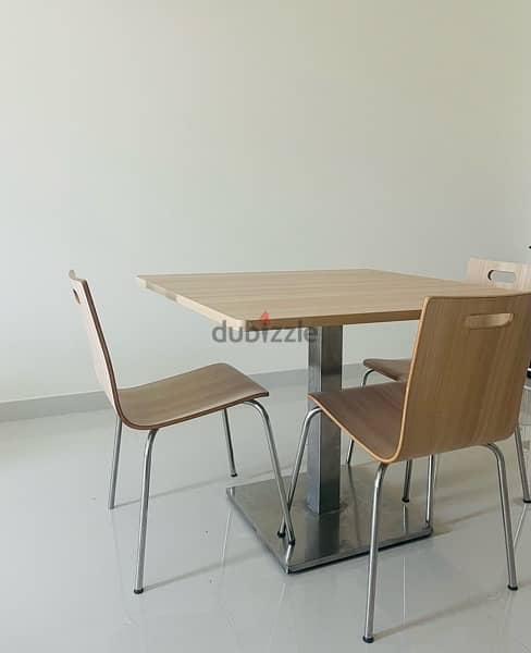 4 Seater Dinning Table 1