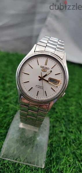 Rare & Vintage Seiko5 Automatic 7009 white Dial Japan made Men’s Watch 1