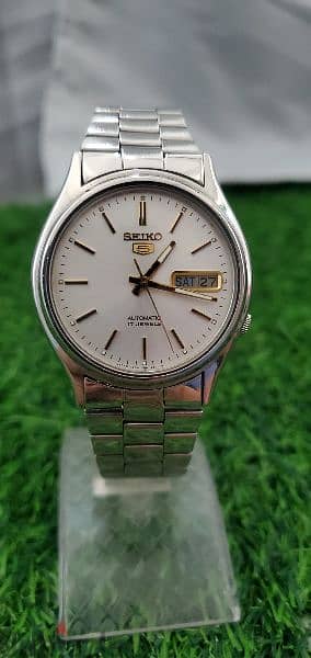 Rare & Vintage Seiko5 Automatic 7009 white Dial Japan made Men’s Watch 2