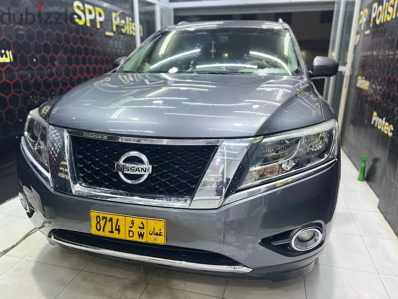 Nissan Pathfinder 2015 - 125000 KM, Oman Car, Doctor driven 5