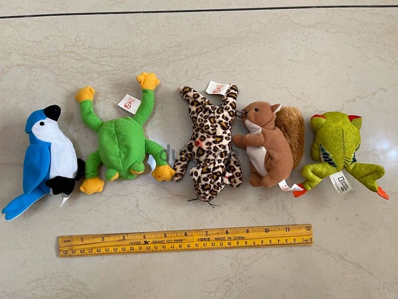 Assorted toys bundle 0