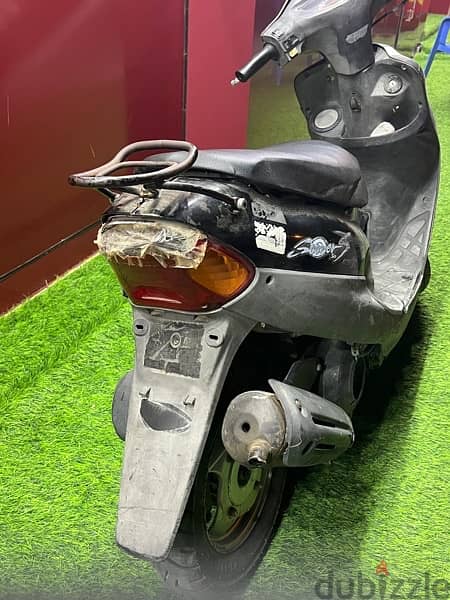 90 cc scooter for sale both Tyre are new 5