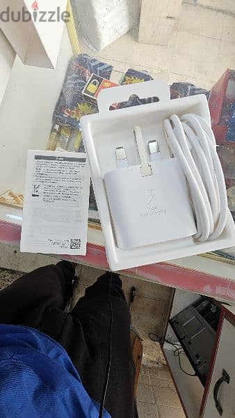 Samsung 25wh adapter and cable 1