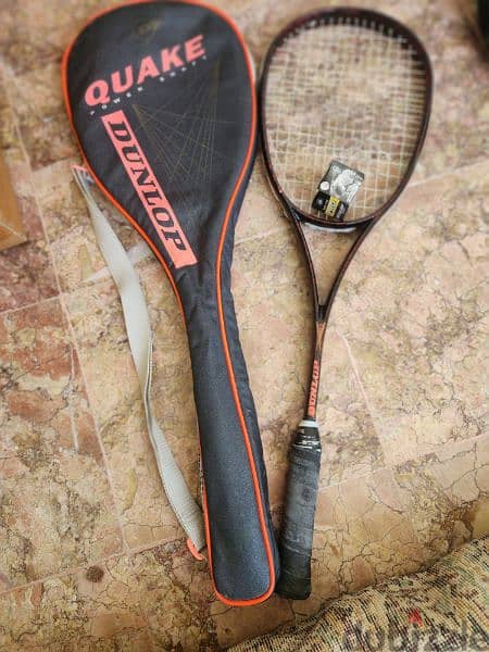 2 Squash rackets 0