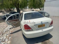 Nissan Sunny 2005