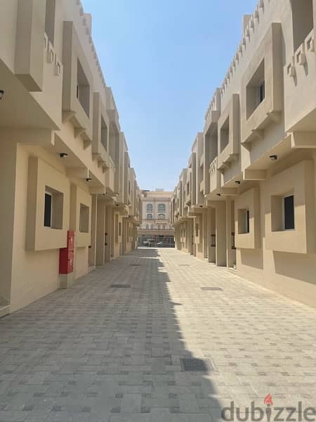 ADV146**4BHK brand new villa in a complex in al hail south 2