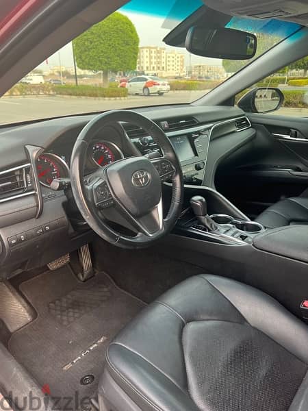 Toyota Camry 2018 5