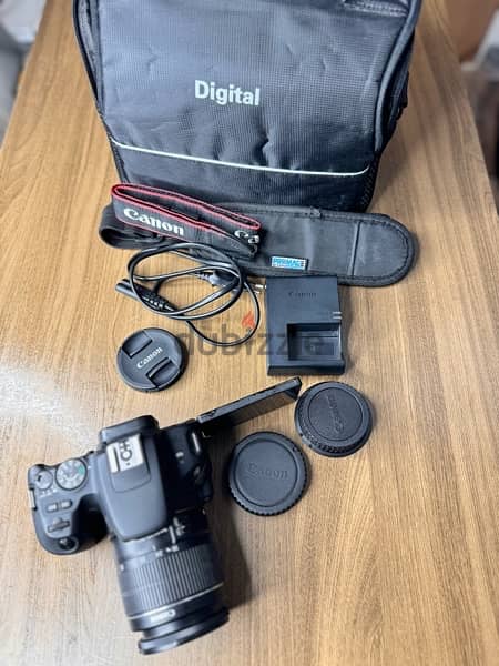 Canon 200D DSLR Camera for Sale + Free Sony Camcorder 4