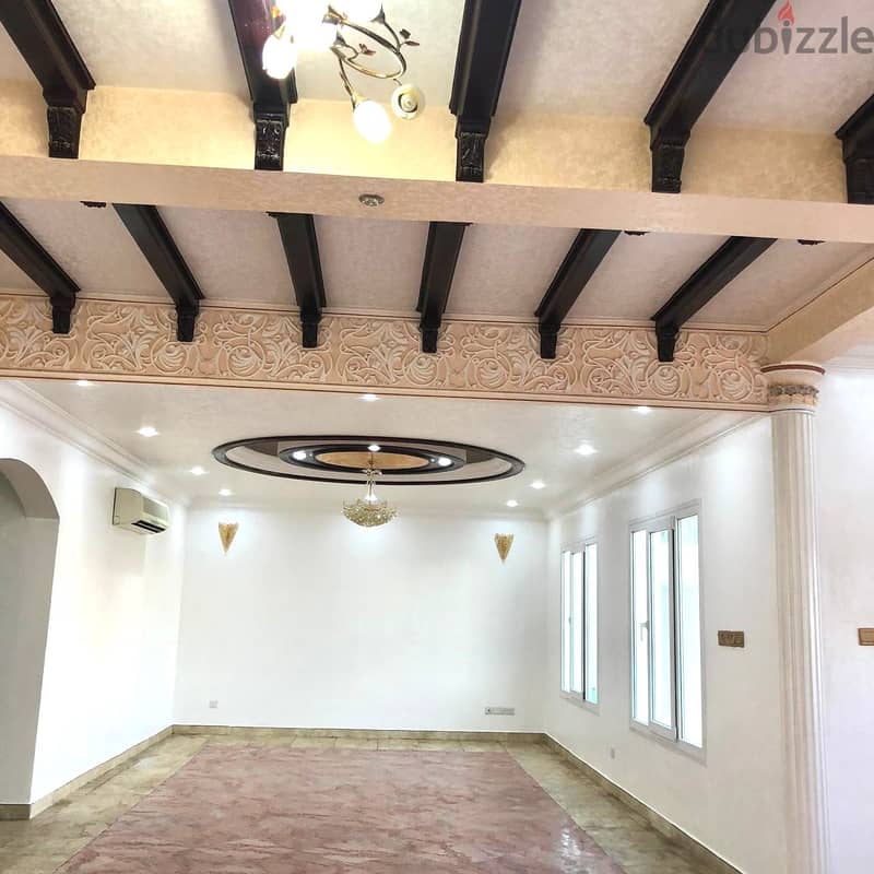 "SR-ZW-559  Luxurious Villa for Rent in Al Azaiba 2