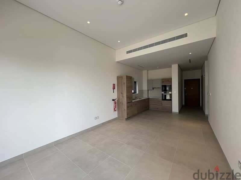 1 BR Brand New Ground Floor Flat in Al Mouj - Juman 2 4