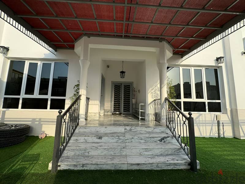 Fully Renovated Villa in Al Amerat FSV55 3