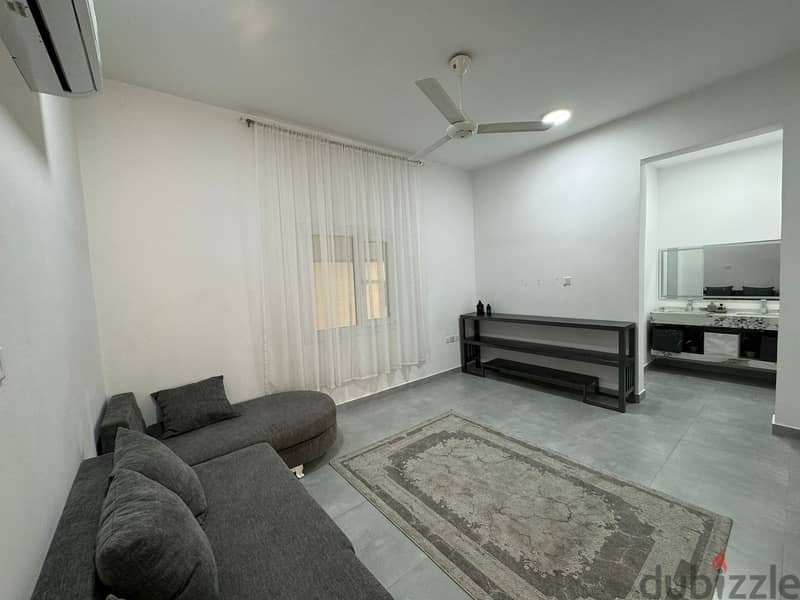 Fully Renovated Villa in Al Amerat FSV55 8