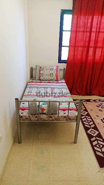 A bed space for daily or monthly rent 0