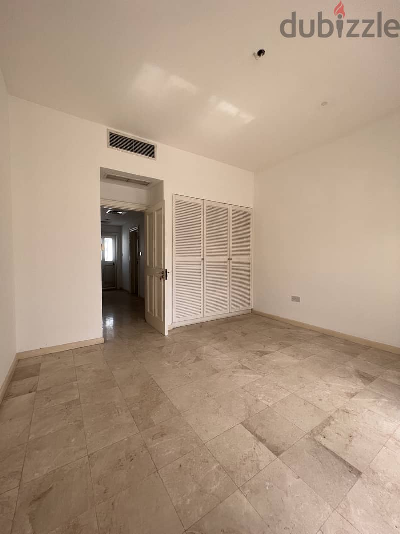 Beautiful 4 BR Compound Villa Available for Rent in Al Qurum 5