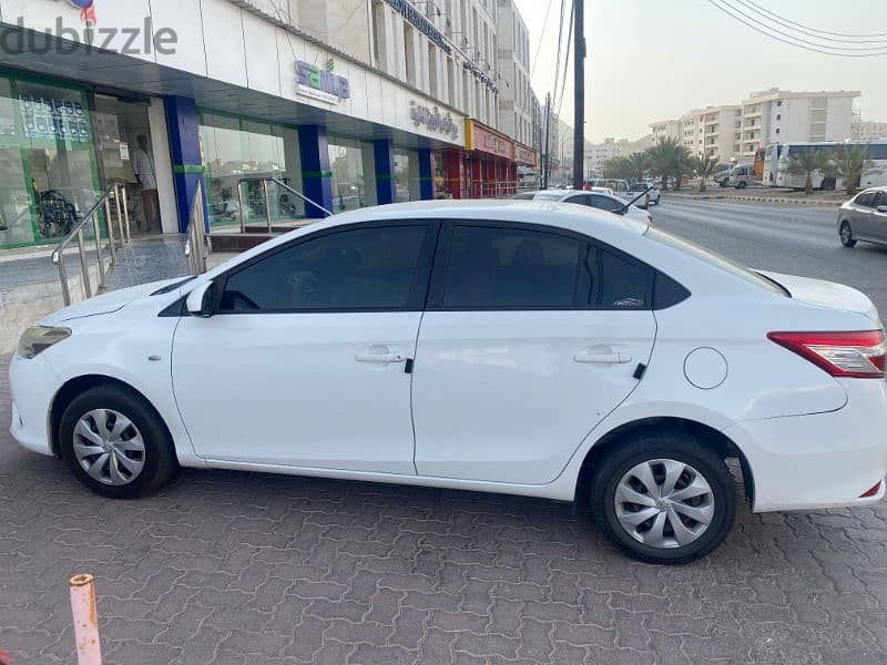 Toyota Yaris 2017 1