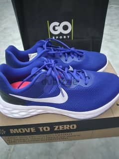 unwanted gift brandnew origina nike shoes