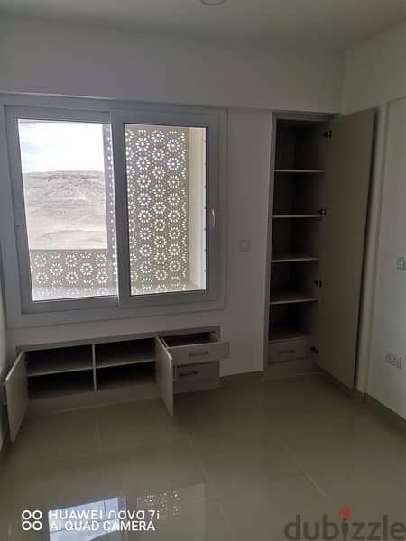 Freehold Flat For Sale In Duqum 4