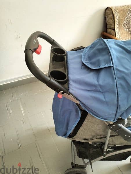 baby stroller almost new 1