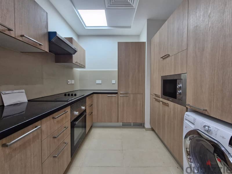 2 BR Impressive Semi Furnished Apartment in Muscat Bay for Sale 10