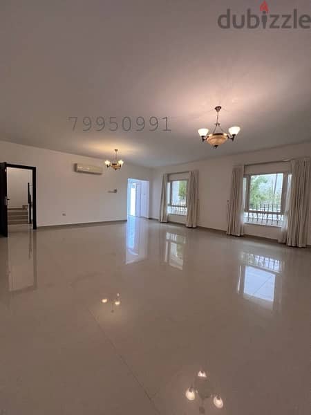 BEAUTIFUL 4 BR VILLA AVAILABLE FOR RENT IN MADINAT SULTAN QABOOS 2