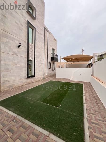 BEAUTIFUL 4 BR VILLA AVAILABLE FOR RENT IN MADINAT SULTAN QABOOS 12