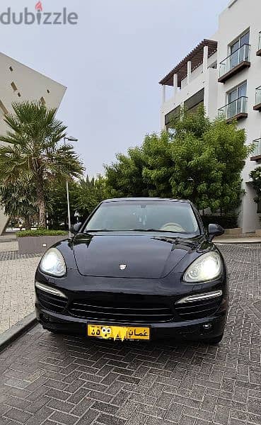 Porsche Cayenne 2012 0