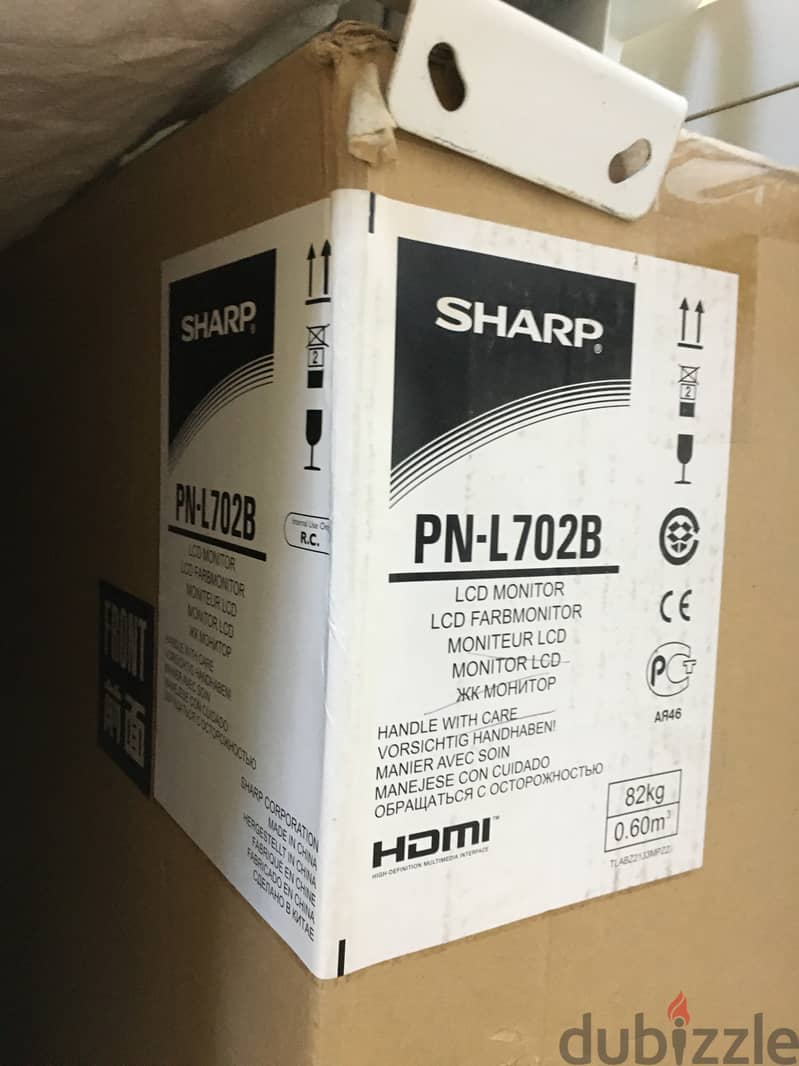 SHARP PN-L702B 5