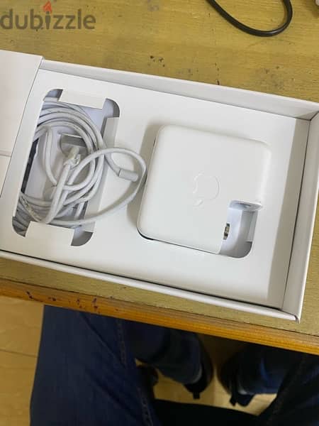 Macbook Original Charger 45 watt Megasafe 2 3