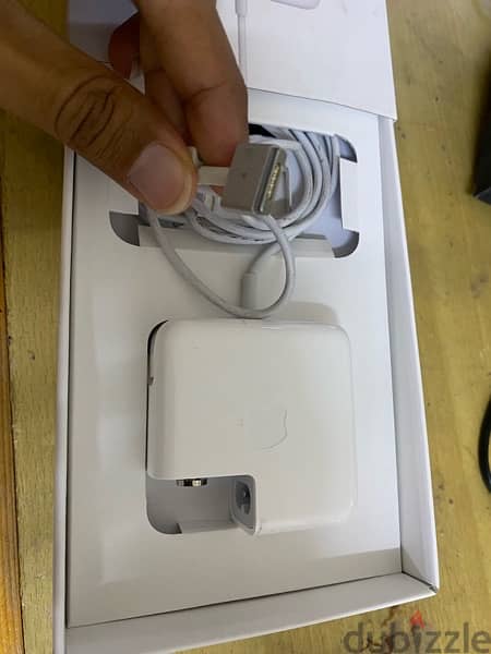 Macbook Original Charger 45 watt Megasafe 2 4