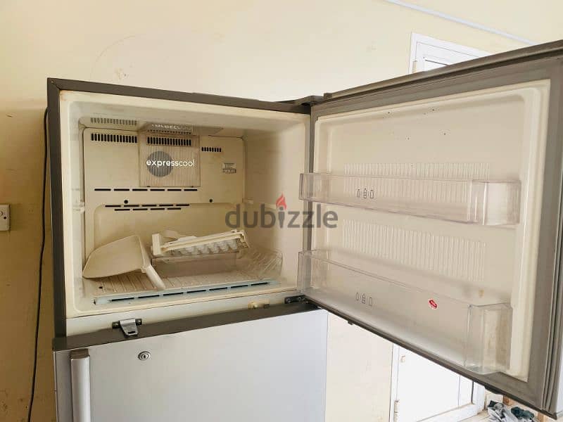 LG DOUBLE DOOR FRIDGE -SUPER COOL-NEAT CONDITION 2