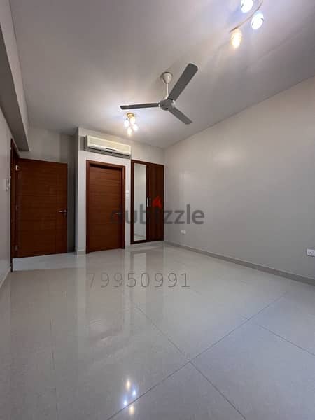 Luxurious apartment for rent in Azaiba 5