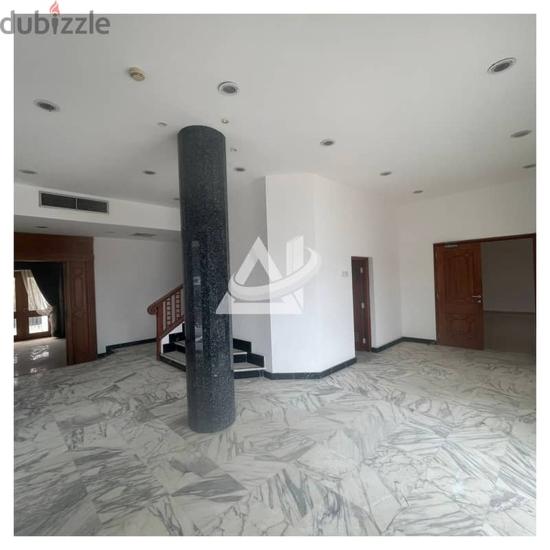 ADC191 Massive 18 rooms commercial villa for rent in qurum 4