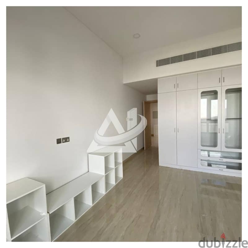 ADS901**4bhk+Maid villa for sales in qurum 8